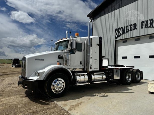 2013 KENWORTH T800