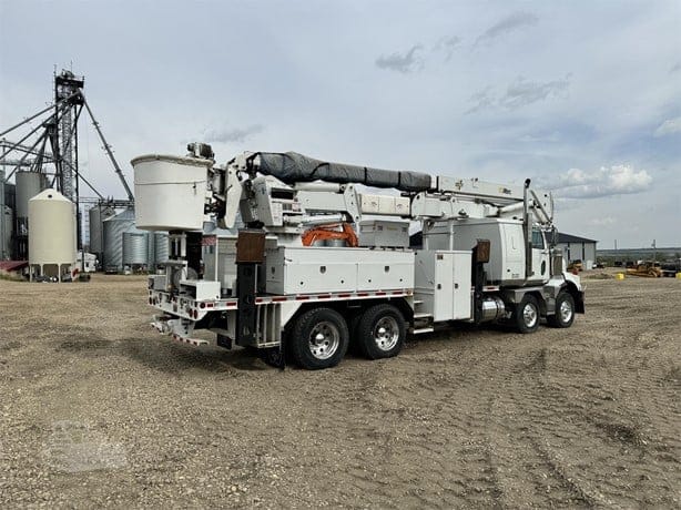 2007 ALTEC AH100 MOUNTED ON 2007 WESTERN STAR 4900