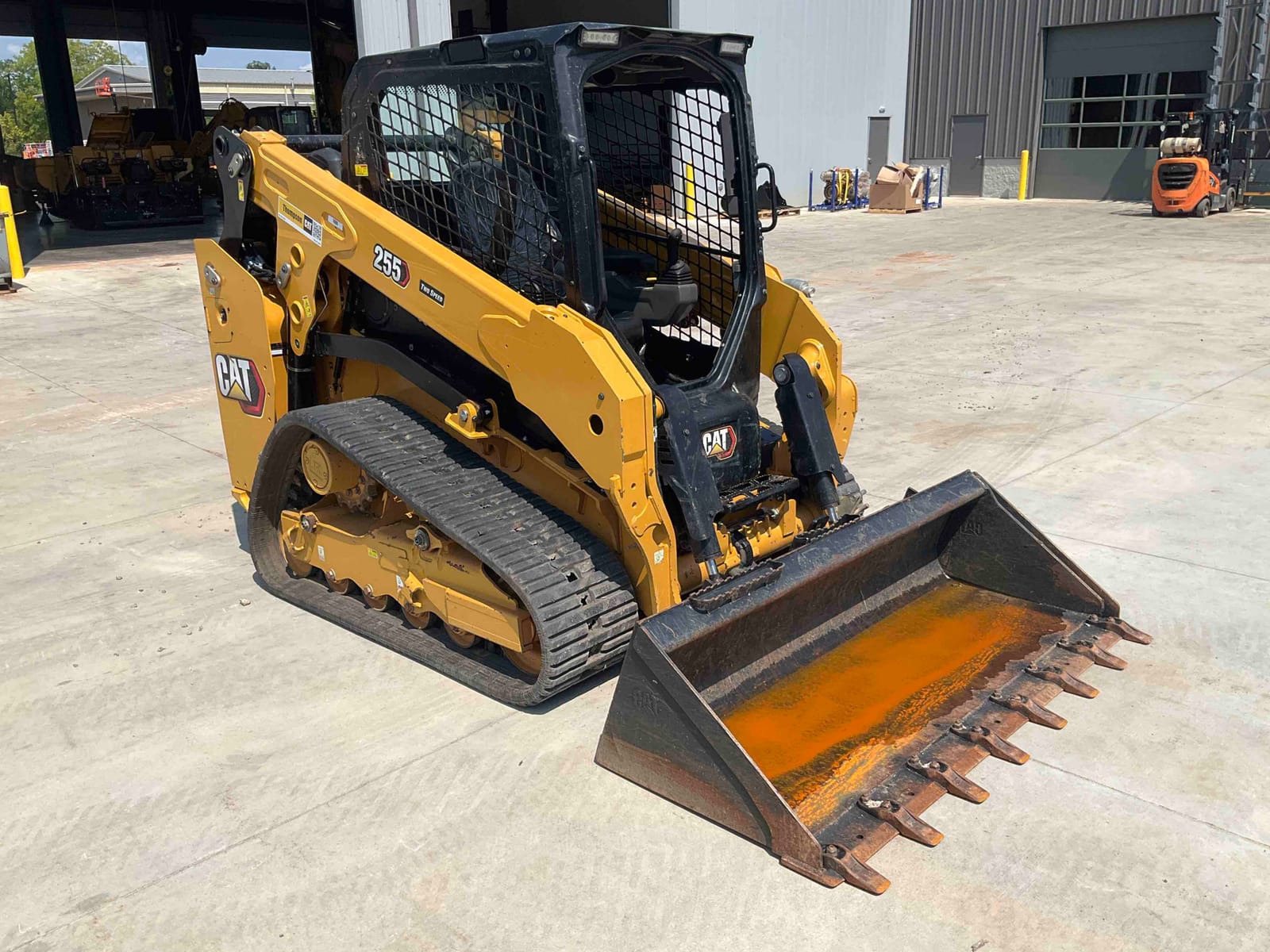 2024 Cat 255