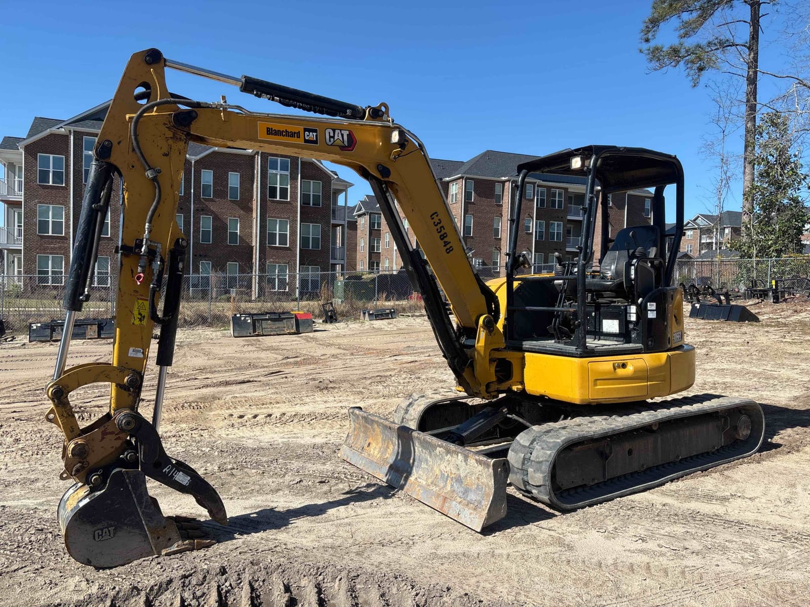 2021 Cat 305E2
