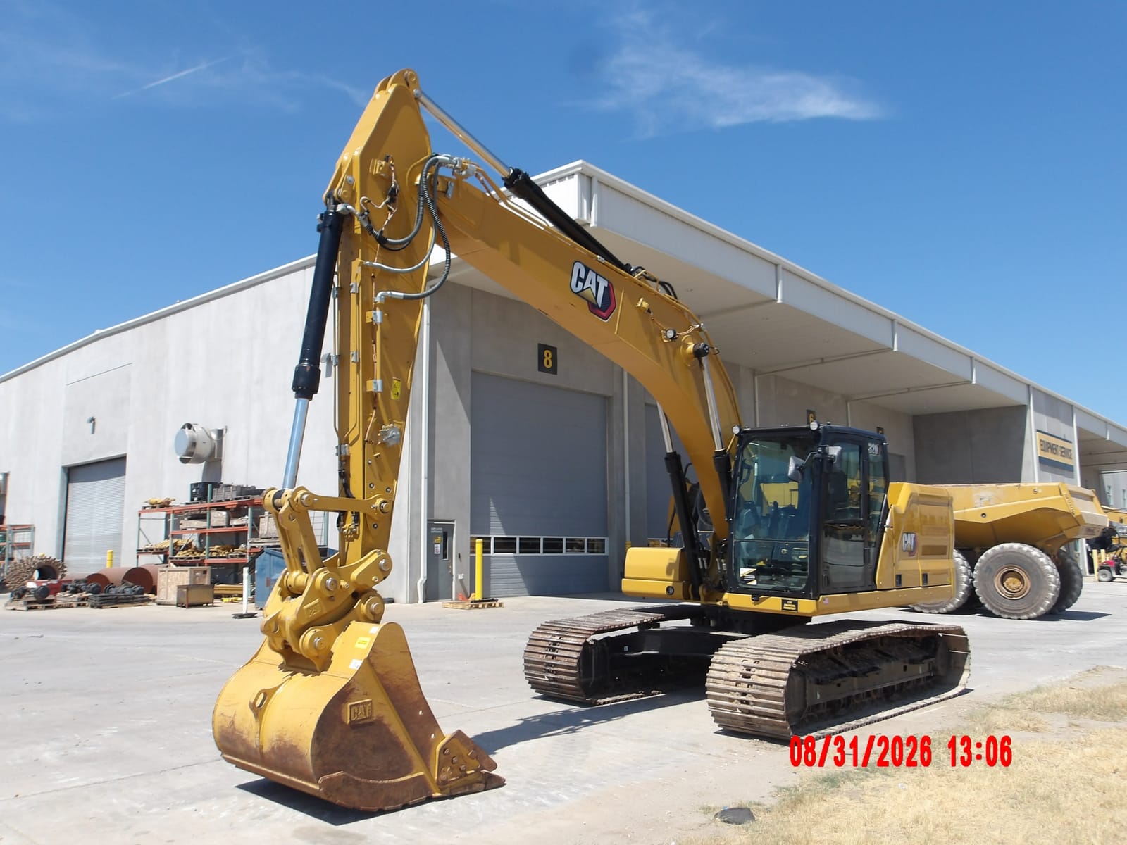 2023 Cat 320-07