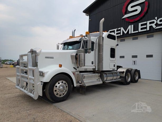 2014 KENWORTH W900L