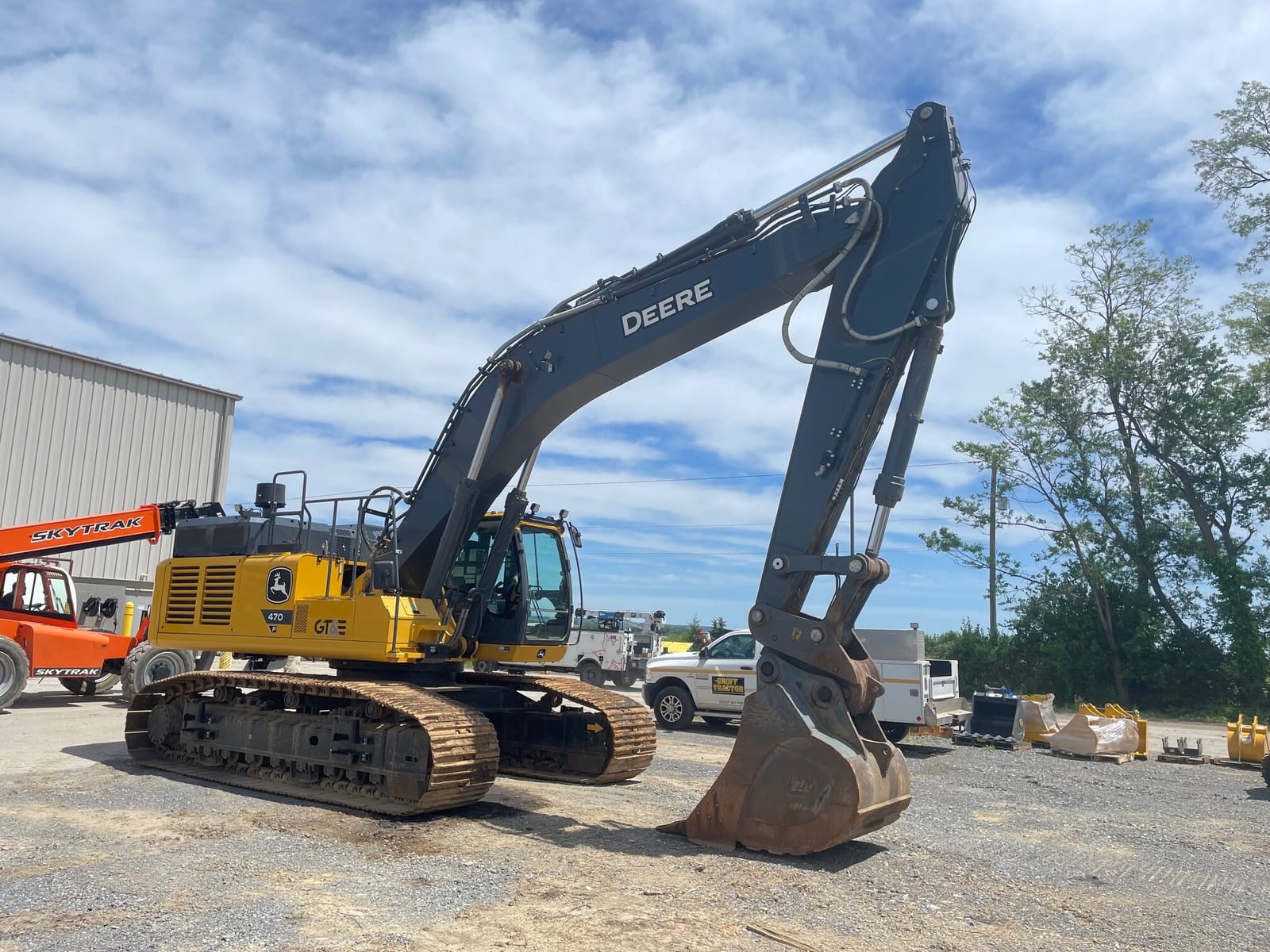 2023 John Deere 470 P Excavator