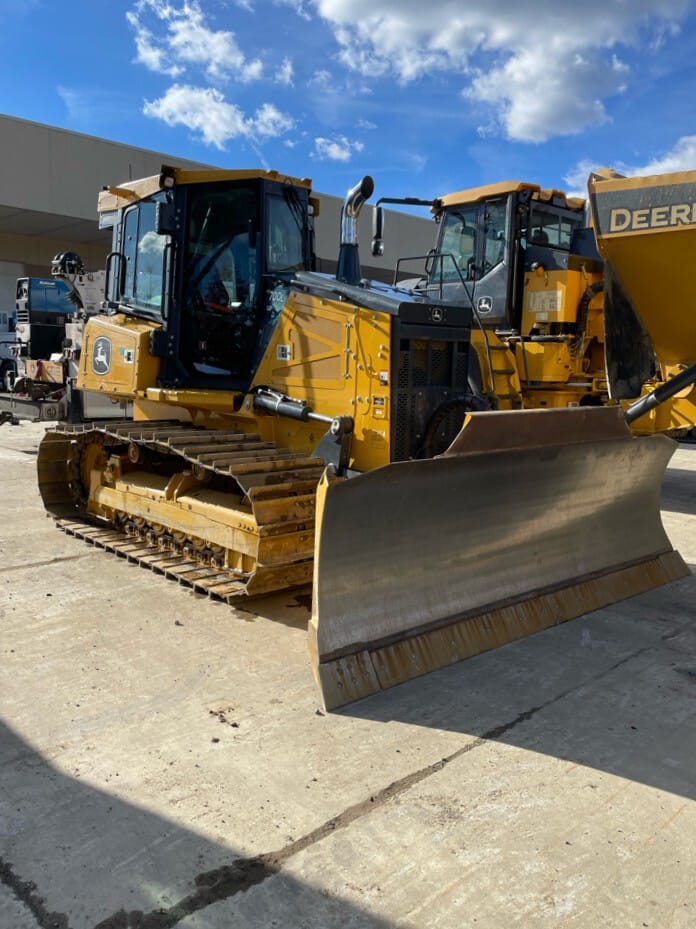 2023 John Deere 700L Crawler Dozer