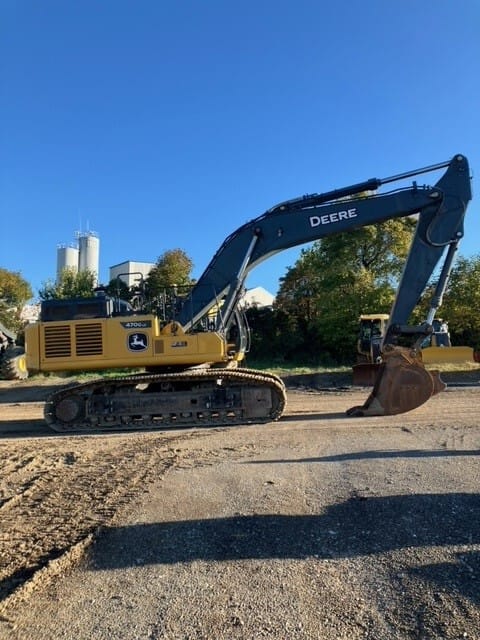 2021 John Deere 470G Excavator