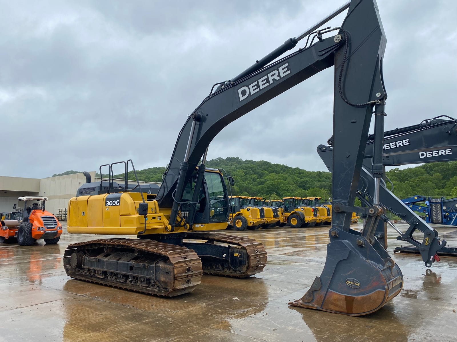 2021 John Deere 300G LC Excavator