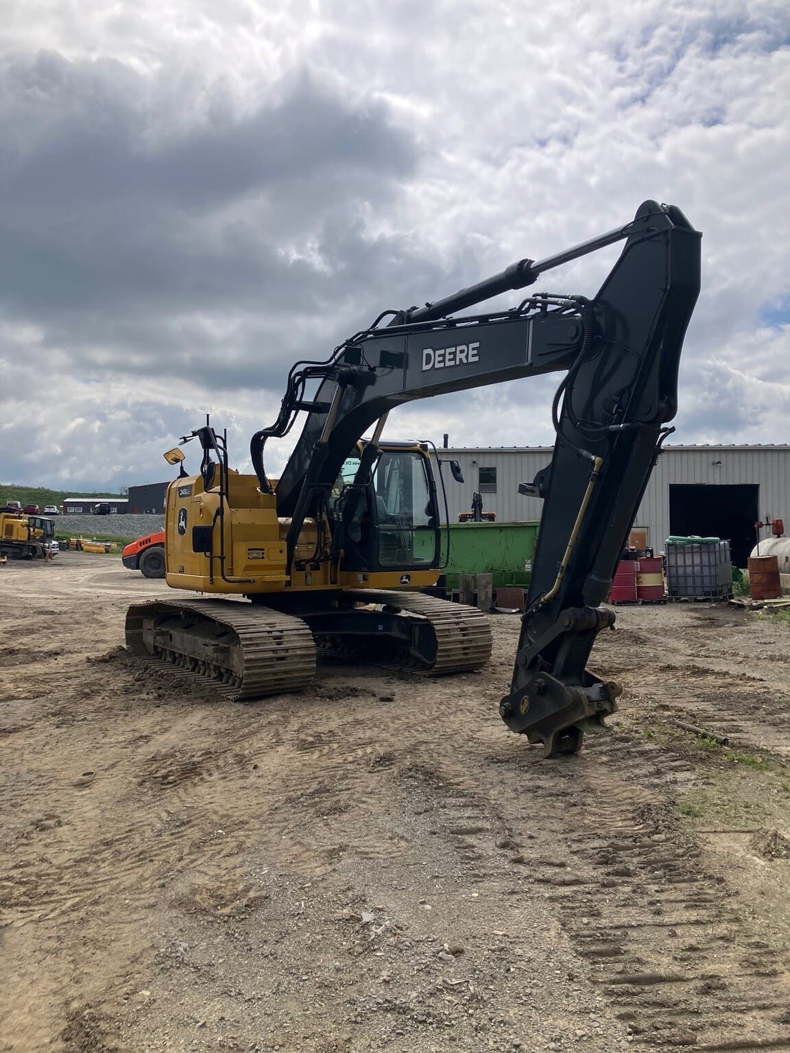 2022 John Deere 245G LC Excavator