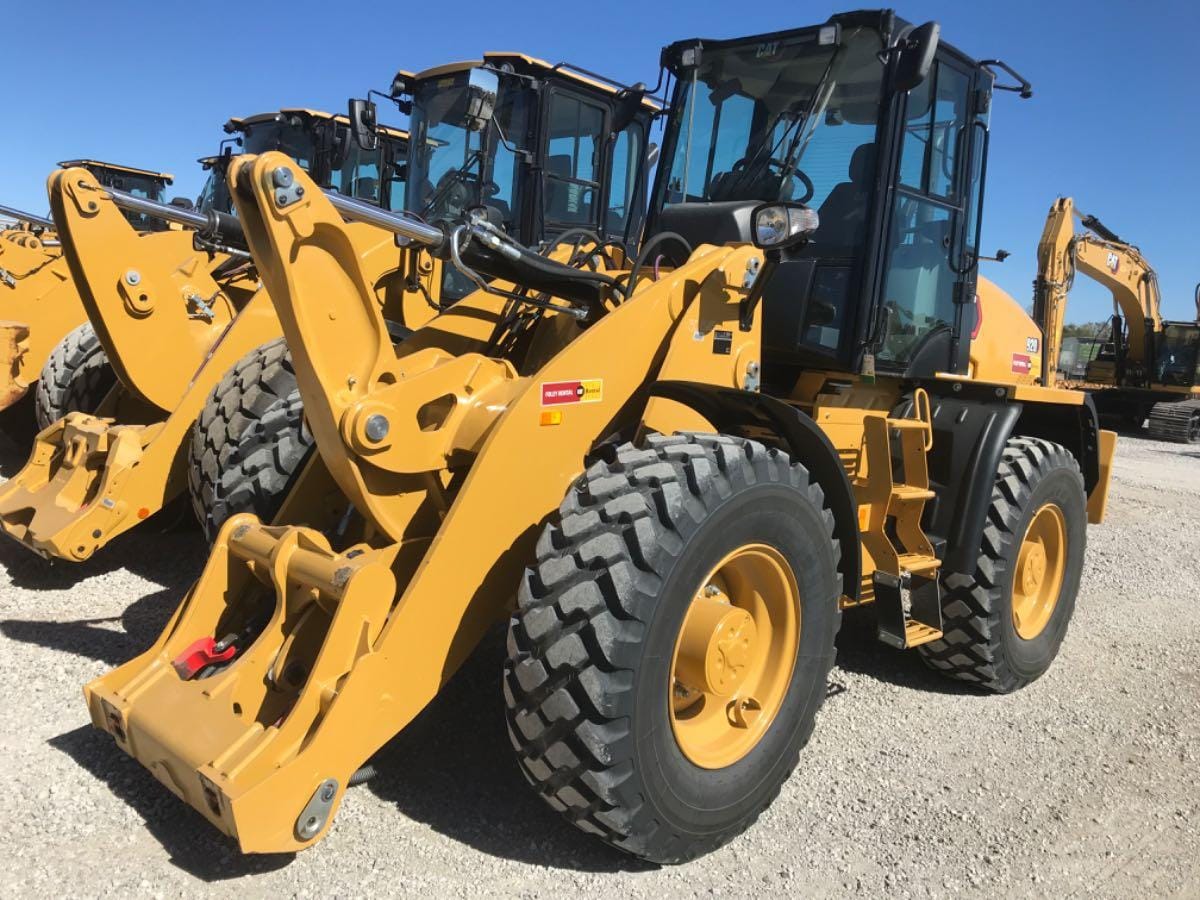 2023 Cat 920-14