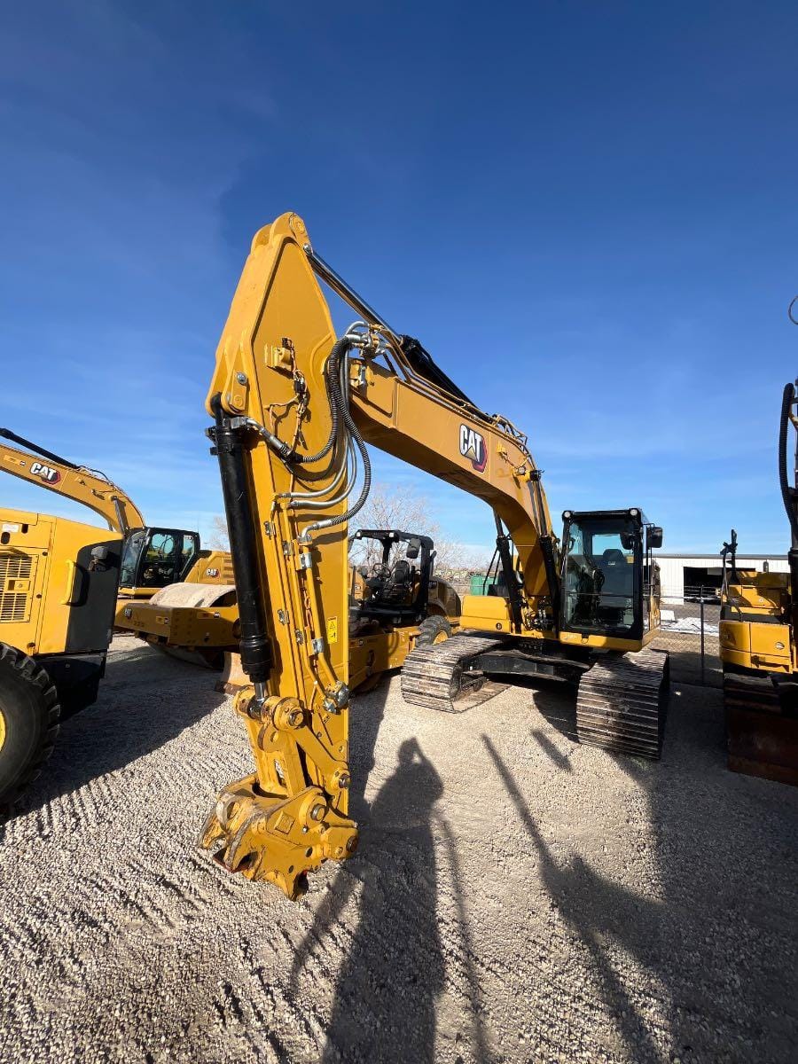 2023 Cat 320-079XM