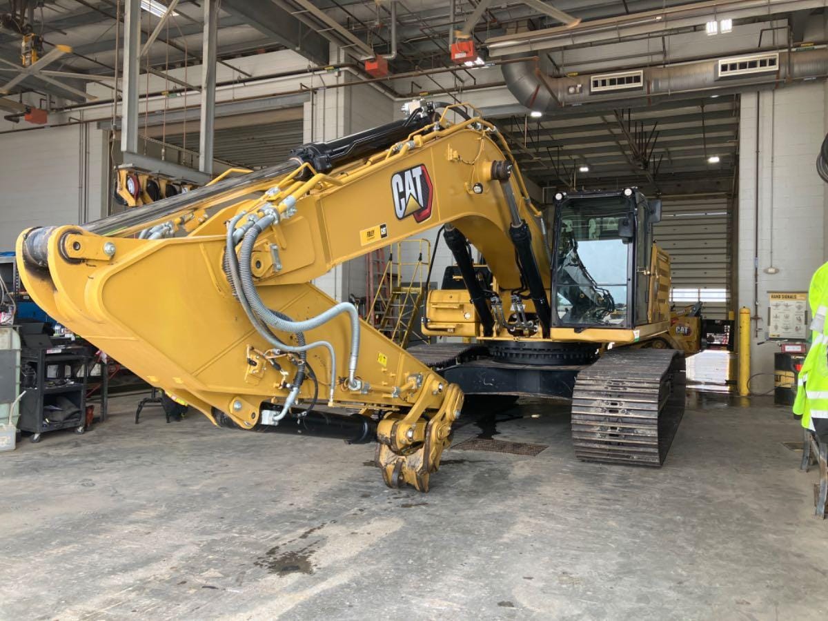 2022 Cat 340-0810I
