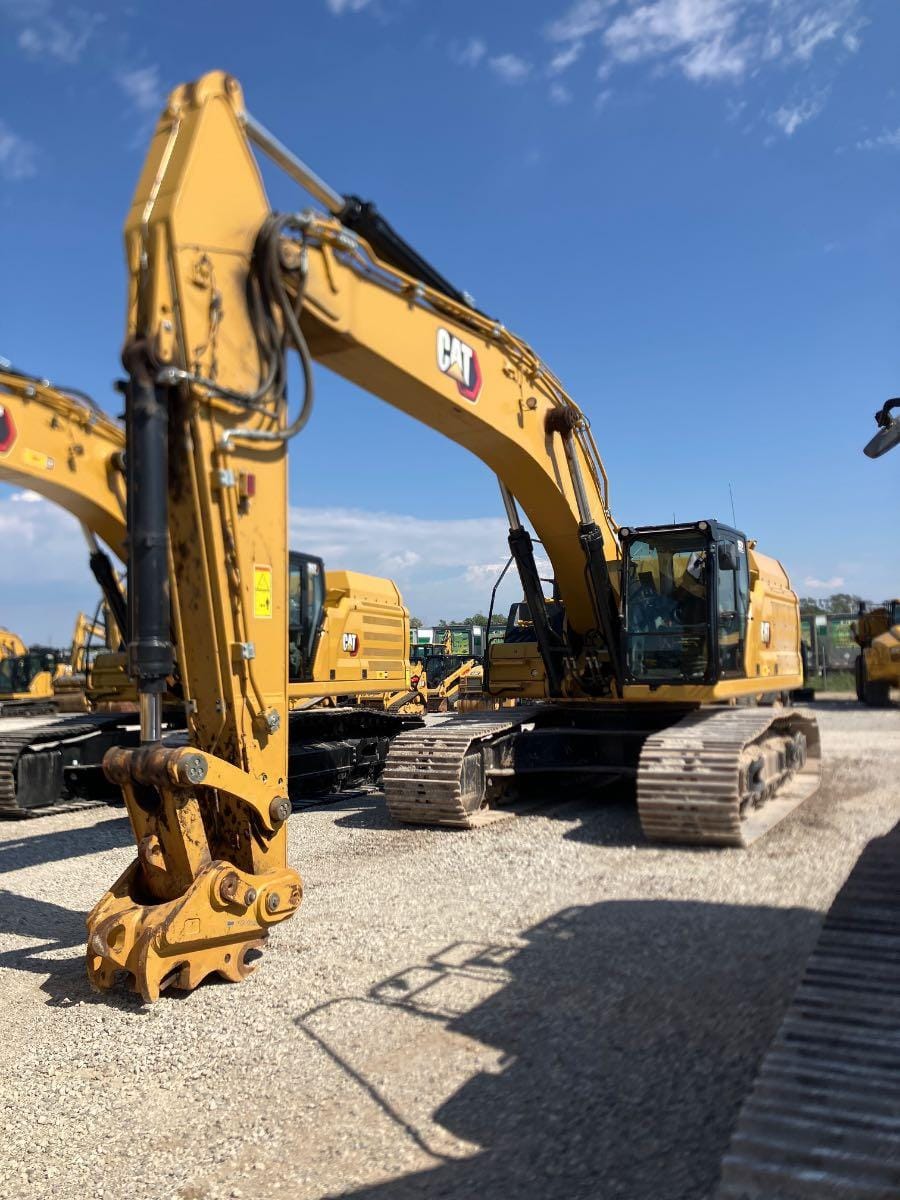 2023 Cat 352-0812I