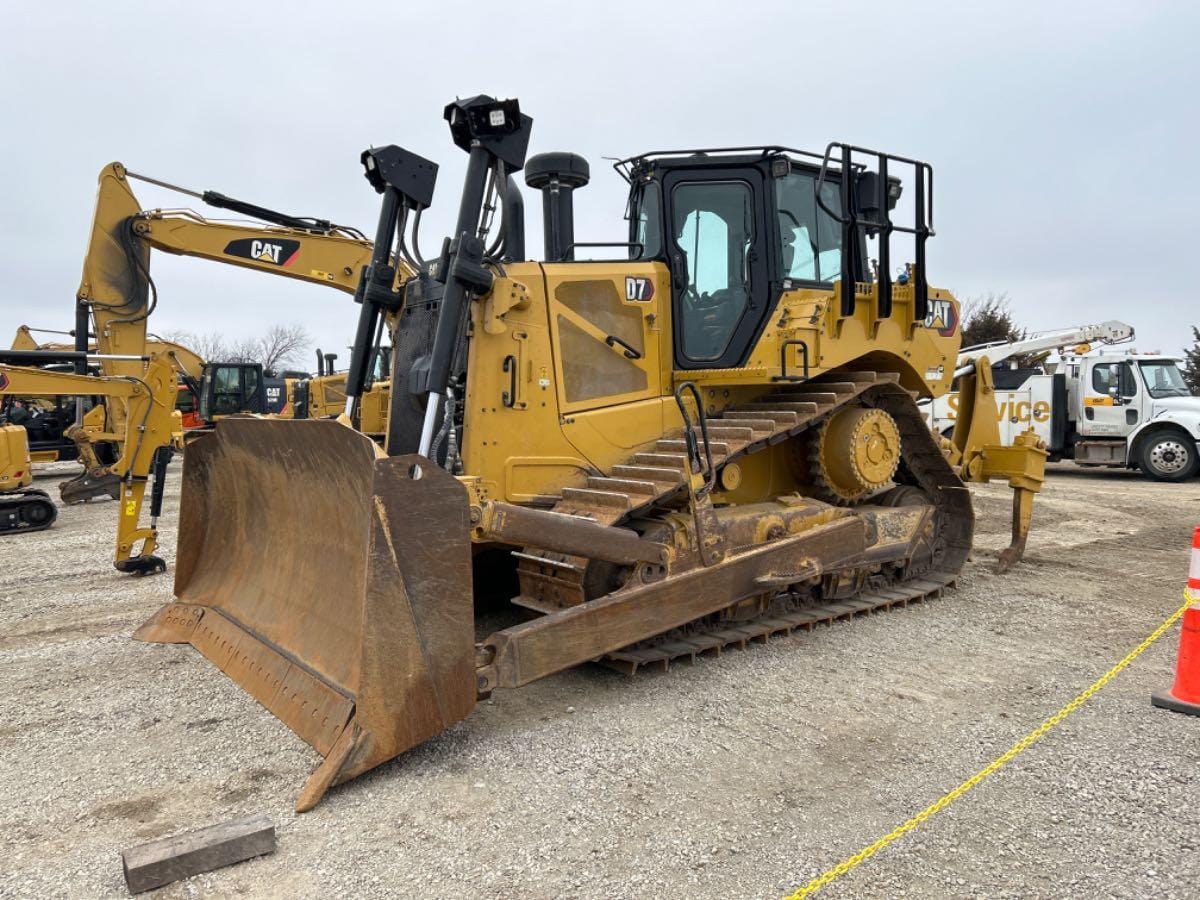 2022 Cat D7-17SUX