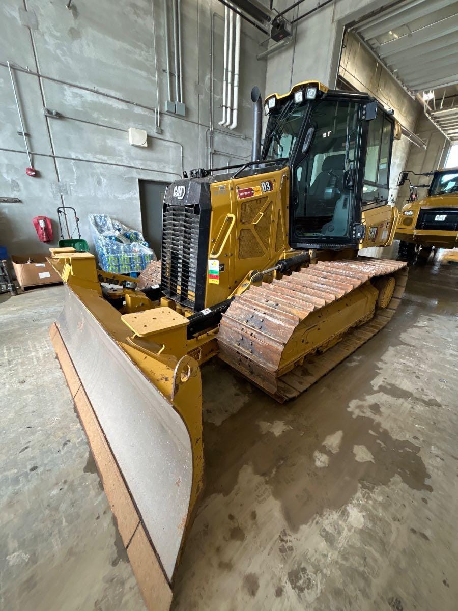 2023 Cat D3-12LGI