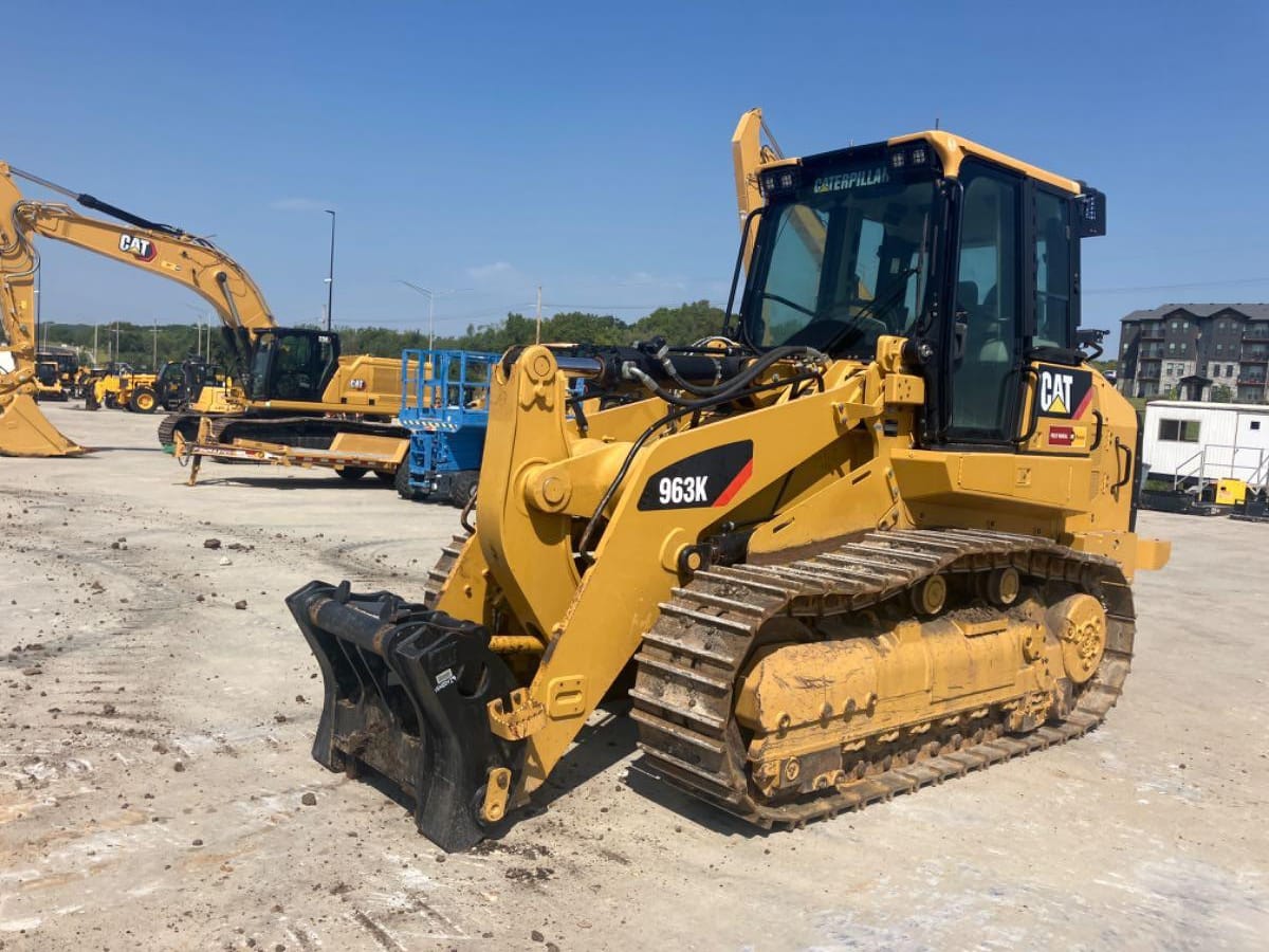 2018 Cat 963K