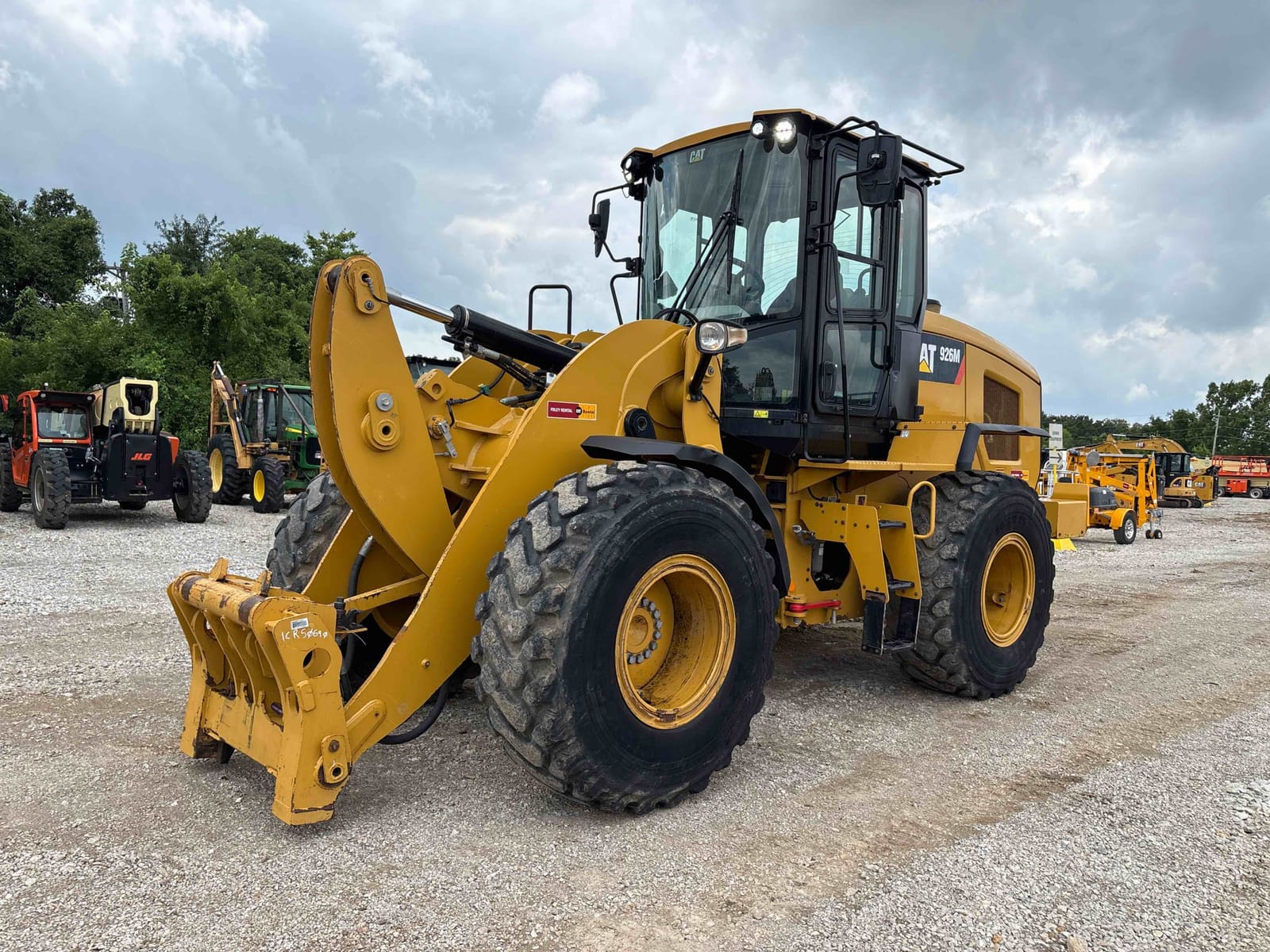 2019 Cat 926M