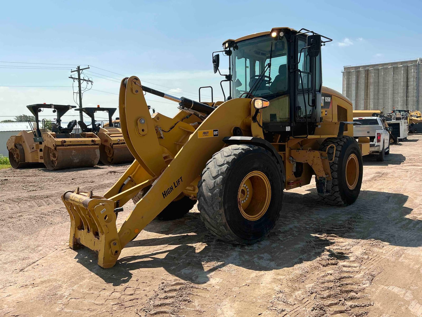 2019 Cat 926M
