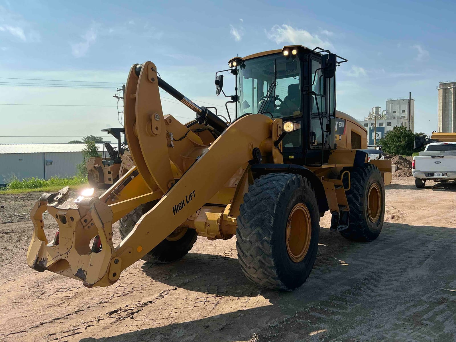 2020 Cat 938MHL