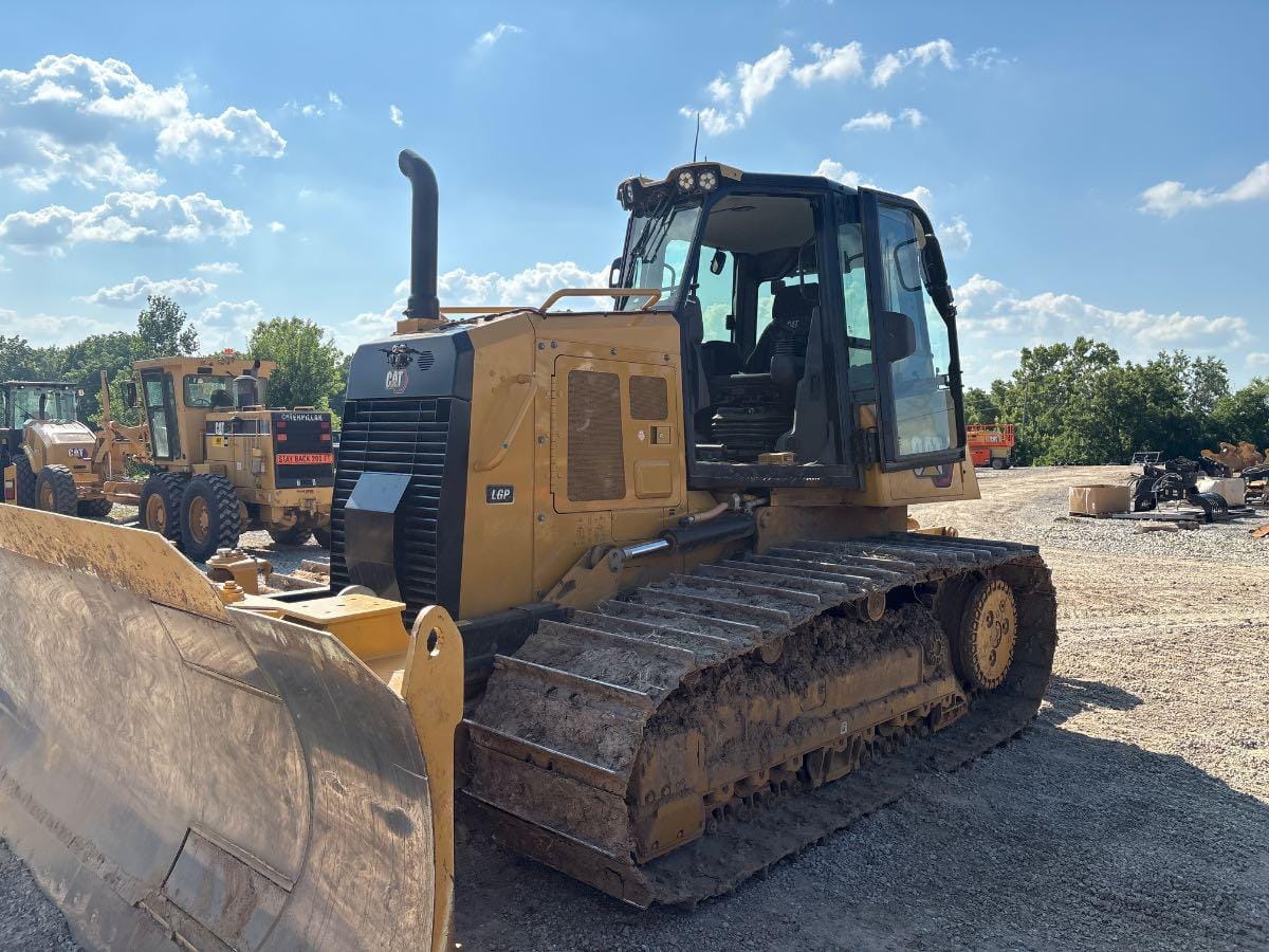 2021 Cat D4-15LGVX