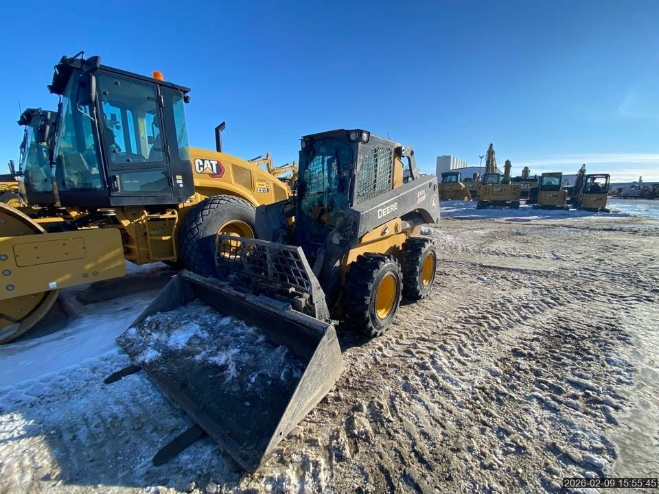 2023 JOHN DEERE 330G