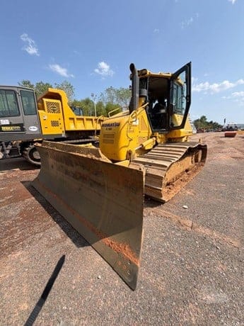 2023 KOMATSU D61PXI-24