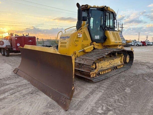 2023 KOMATSU D61PXI-24