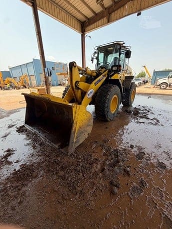 2023 KOMATSU WA270-8