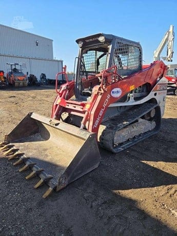 2023 TAKEUCHI TL12V2