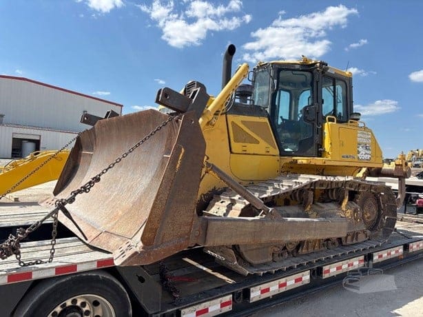 2012 KOMATSU D65EX-17