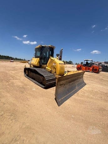 2020 KOMATSU D61PXI-24