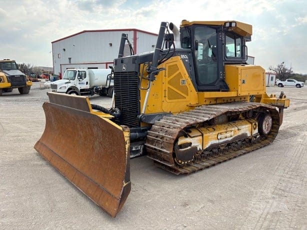 2022 DEERE 850L WLT