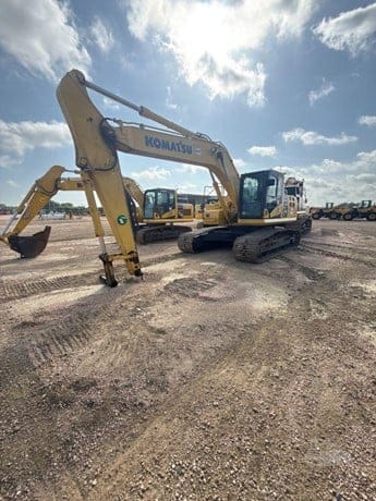 2019 KOMATSU PC240 LC-11