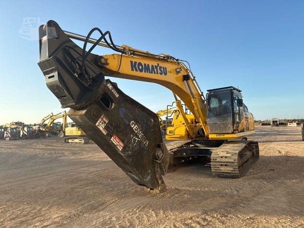 2022 KOMATSU PC360 LC-11