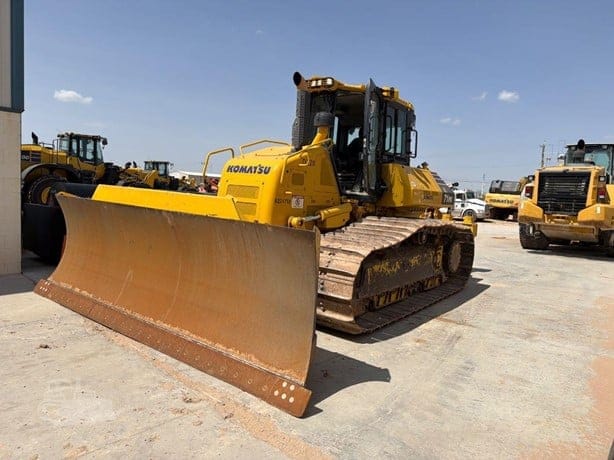 2022 KOMATSU D71PX-24