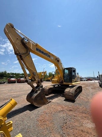 2019 KOMATSU PC240 LC-11