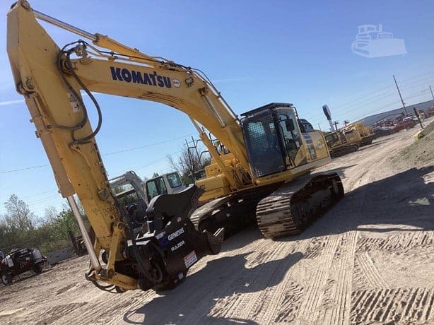 2018 KOMATSU PC360 LC-11