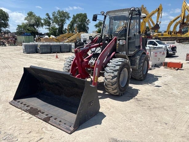 2023 TAKEUCHI TW60