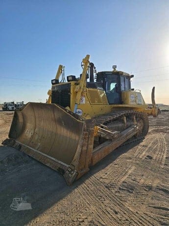 2018 KOMATSU D155AXI-8