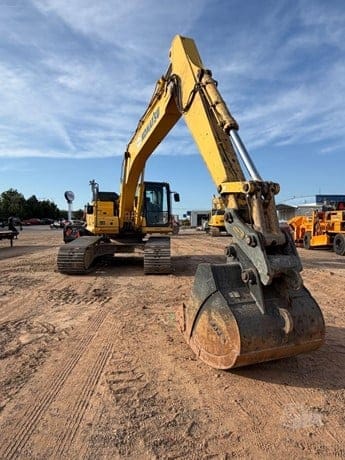 2018 KOMATSU PC290 LC-11