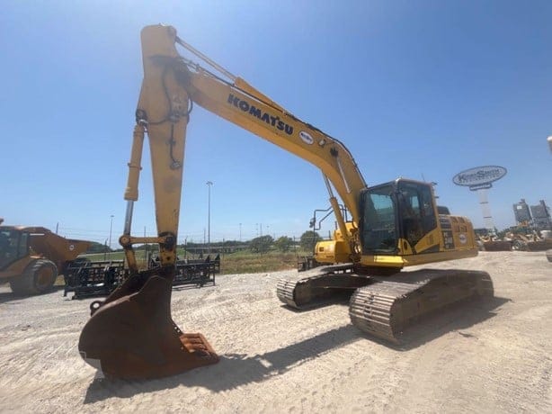 2018 KOMATSU PC240 LC-11