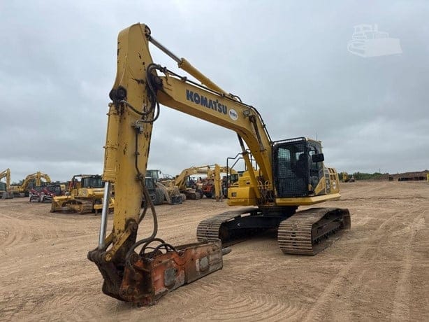 2018 KOMATSU PC240 LC-11