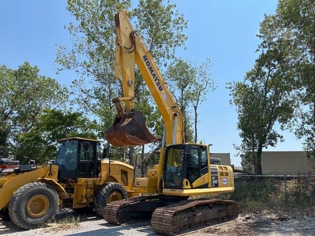 2019 KOMATSU PC240 LC-11