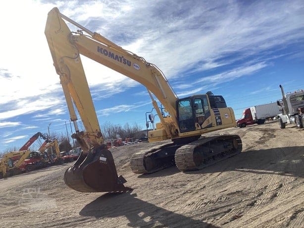 2017 KOMATSU PC490 LC-11