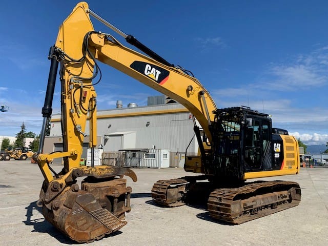 323F L - XCF00980