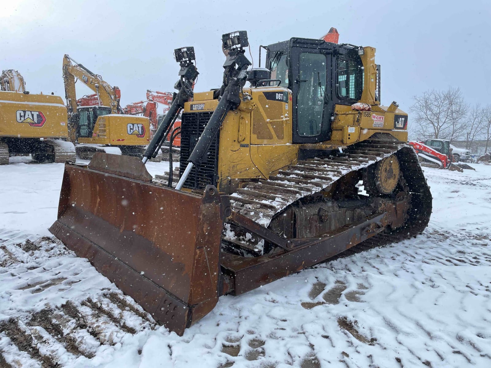 2014 CATERPILLAR D6T
