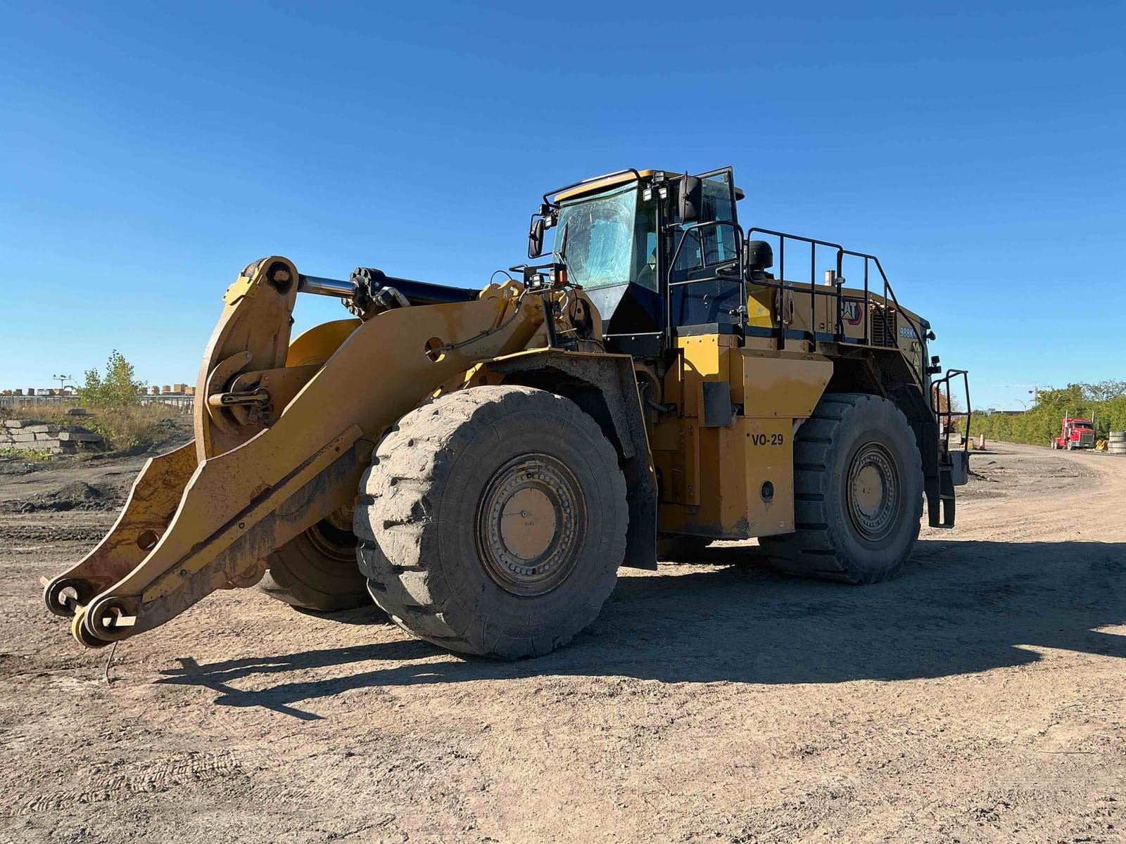 2021 CATERPILLAR 988KXE