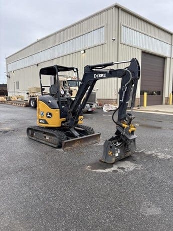 2021 DEERE 26G