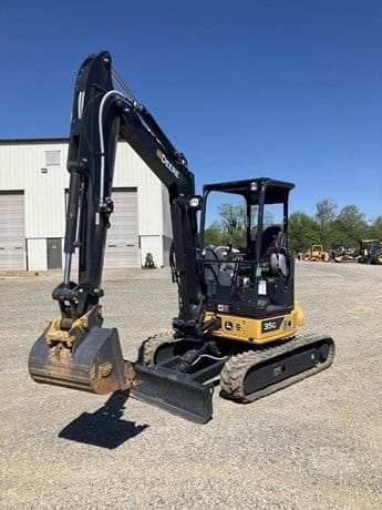 2023 DEERE 35G