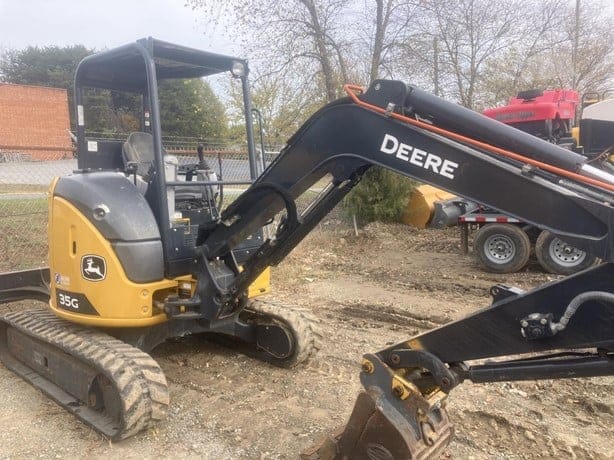 2021 DEERE 35G