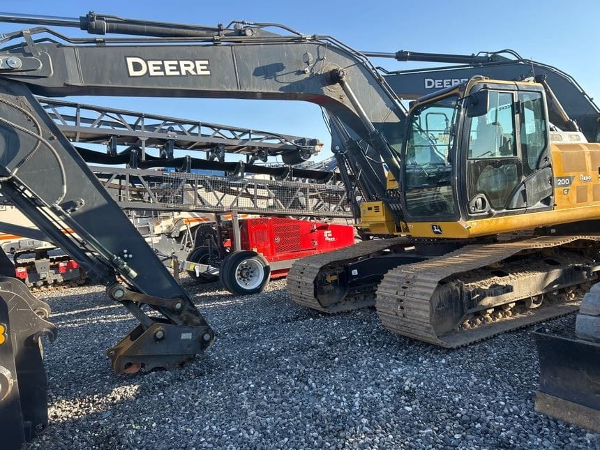 2023 John Deere 200G Excavator