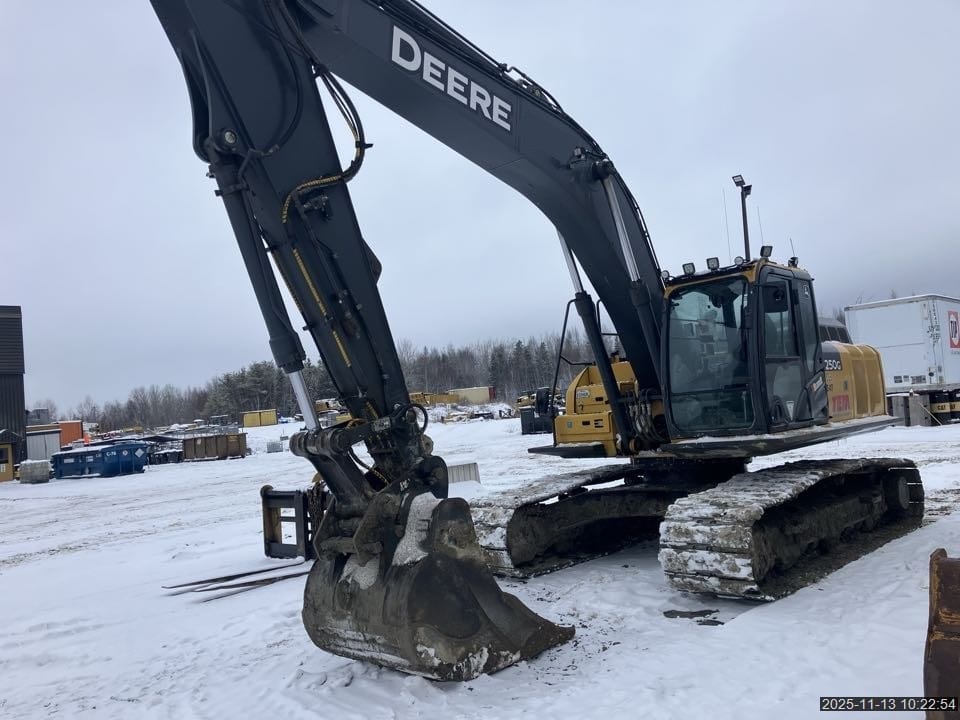 2020 JOHN DEERE 250G - LC